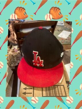 MLB LA Dodgers Two-Tone Black and Red Fitted Hat